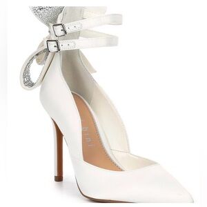 Gianni bini white heels